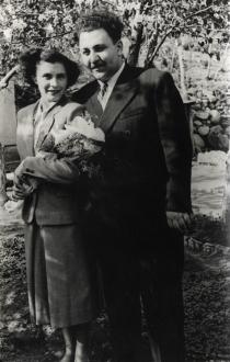 Suzana and Leon Madzhar's wedding picture