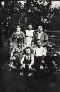 Leon Madzhar's family in Sapareva Banya resort