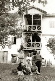 Sofi Uziel with her husband and friends