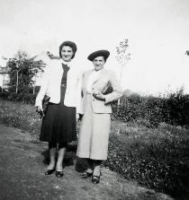 Eva Meislova with her mother Stepanka Bohmova