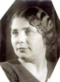 Lev Drobyazko's mother, Leah Vaisblat.
