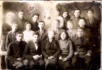 Meyer Goldstein's photo of Jewish students in Korsoun
