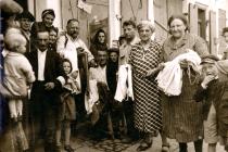 Lilli Tauber's father Wilhelm Schischa with other Jewish people in Opole ghetto