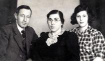 Lilli Taubers uncle and aunt, Adolf and Selma Schischa, and her cousin Erika Schischa
