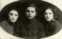 Hanna Reznik, Shoil Shoov and Mina Belenkaya