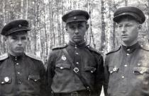 Arnold Fabrikant with his fellow comrade Kostia Shevyrev