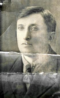 Vladimir Goldman's father Miron Goldman