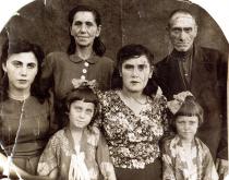 Yakov Driz's family after liberation from the Tomashpol Jewish ghetto