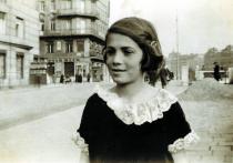 Luise auf der Heinestrasse