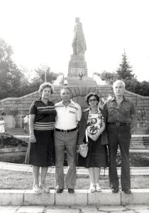 Rebeca Gershon-Levi and relatives