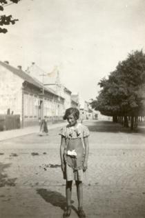 Anna Mrazkova as a child