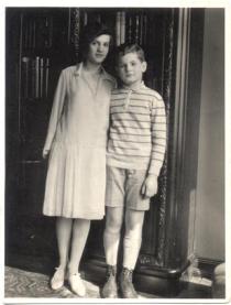 Lea Merenyi and her brother Istvan