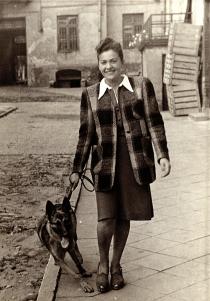Danuta Mniewska in 1945
