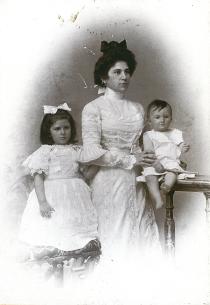 Aniuta Drutowska with her children, Czeslawa Tikitin and Leon Drutowski